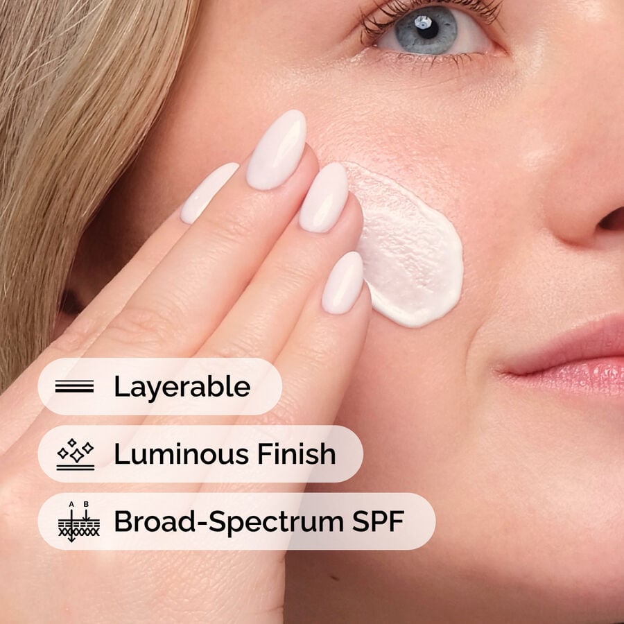 uv-filters-spf-45-serum-c5 uv-filters-spf-45-serum-model-application-with-benefits.jpg
